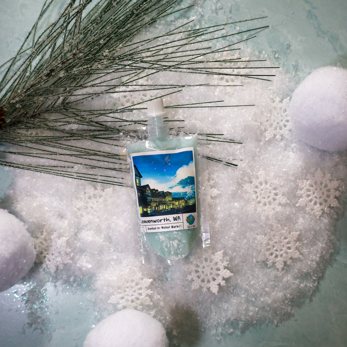 Leavenworth Squeezable Wax Melt | Spiced Apple & Cedar Winter Fragrance